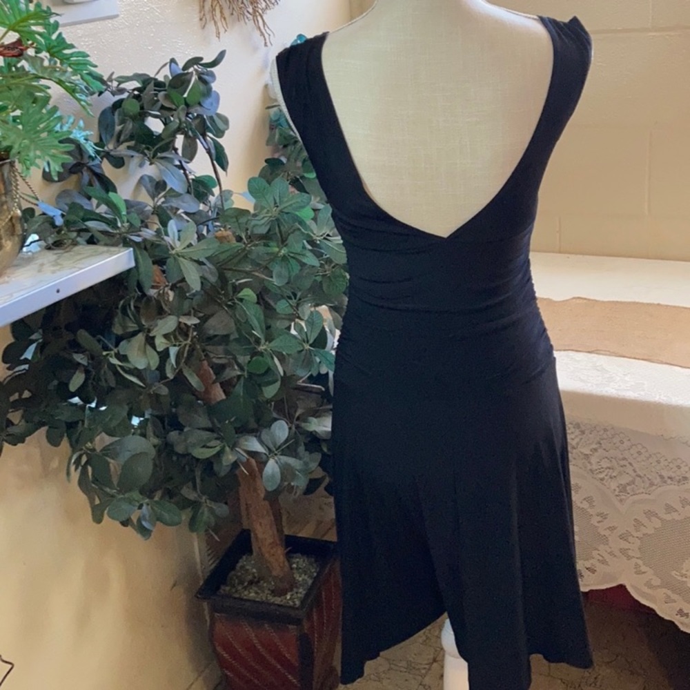 Assa Black V Neck Formal Midi dress - Picture 7 of 8